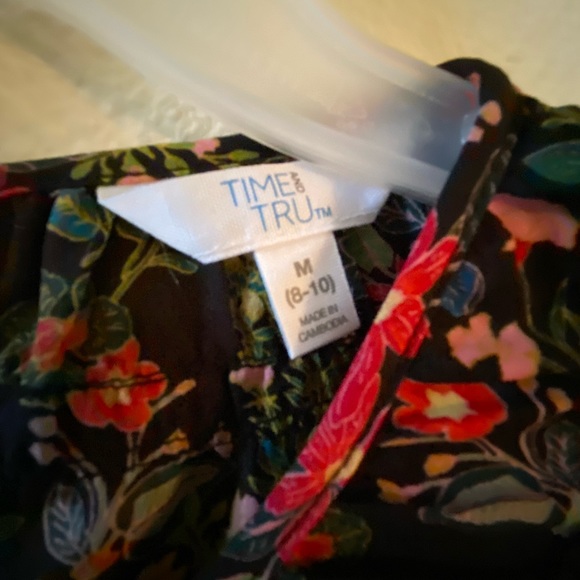 Time and Tru Women’s Long Sleeve Lace Babydoll Dress - Picture 4 of 7